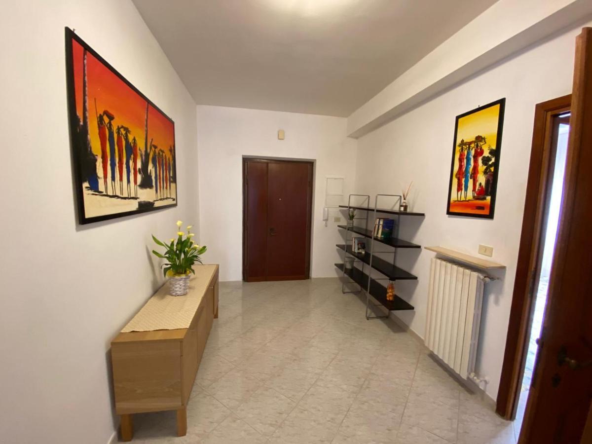 Hotel Ristorante Centosedici Terracina Buitenkant foto