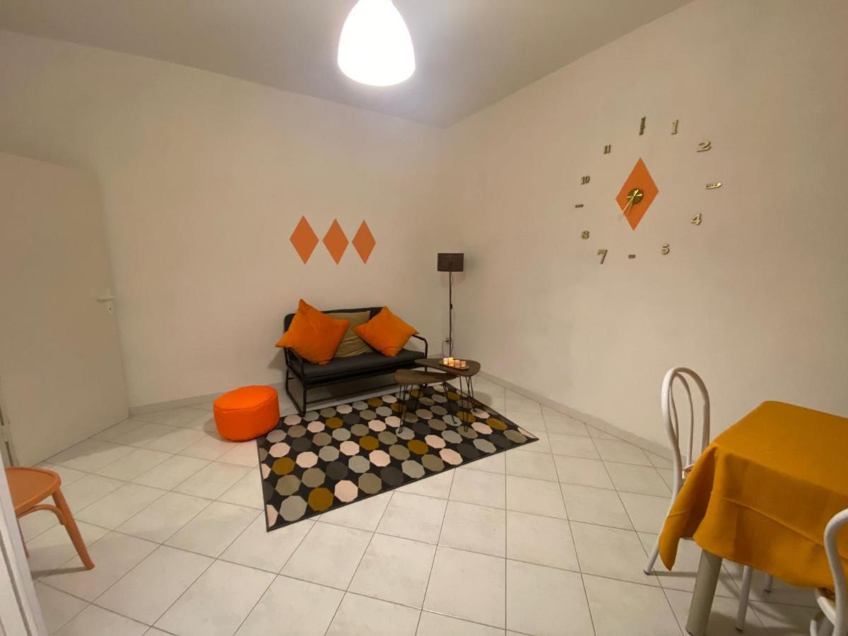 Hotel Ristorante Centosedici Terracina Buitenkant foto