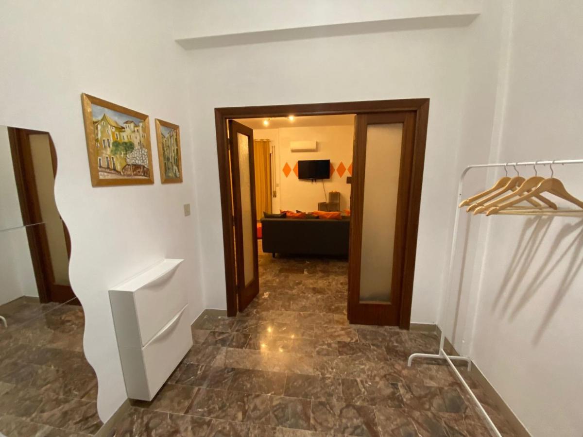 Hotel Ristorante Centosedici Terracina Buitenkant foto