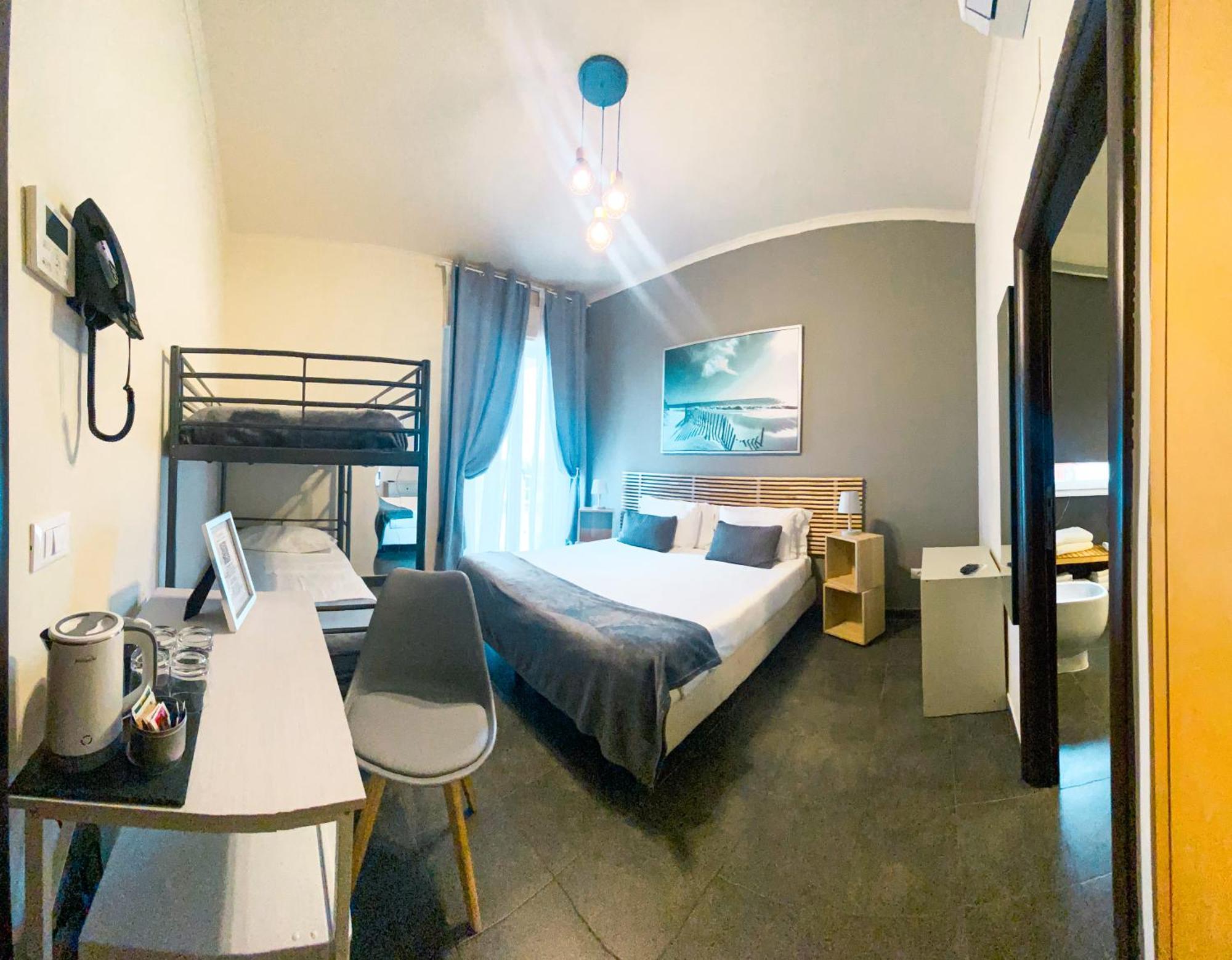 Hotel Ristorante Centosedici Terracina Buitenkant foto